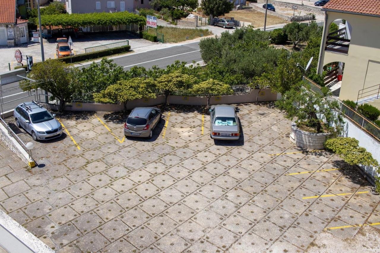 Vila Primo Primošten Kültér fotó
