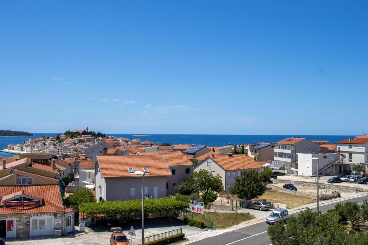 Vila Primo Primošten Kültér fotó