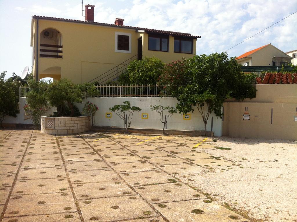 Vila Primo Primošten Kültér fotó
